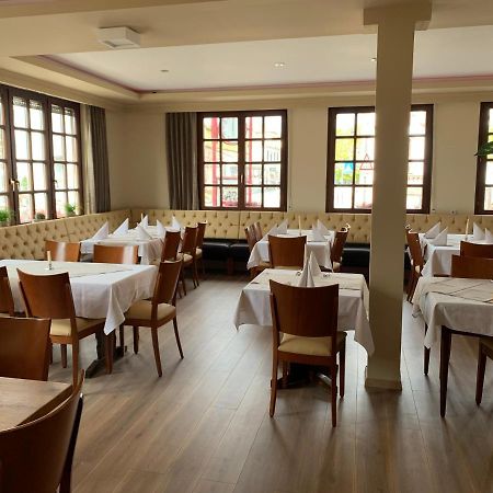 Hotel Deutsches Haus Lampertheim Zewnętrze zdjęcie