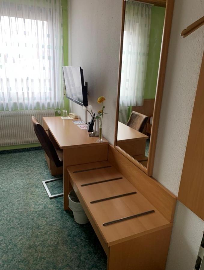 Hotel Deutsches Haus Lampertheim Zewnętrze zdjęcie